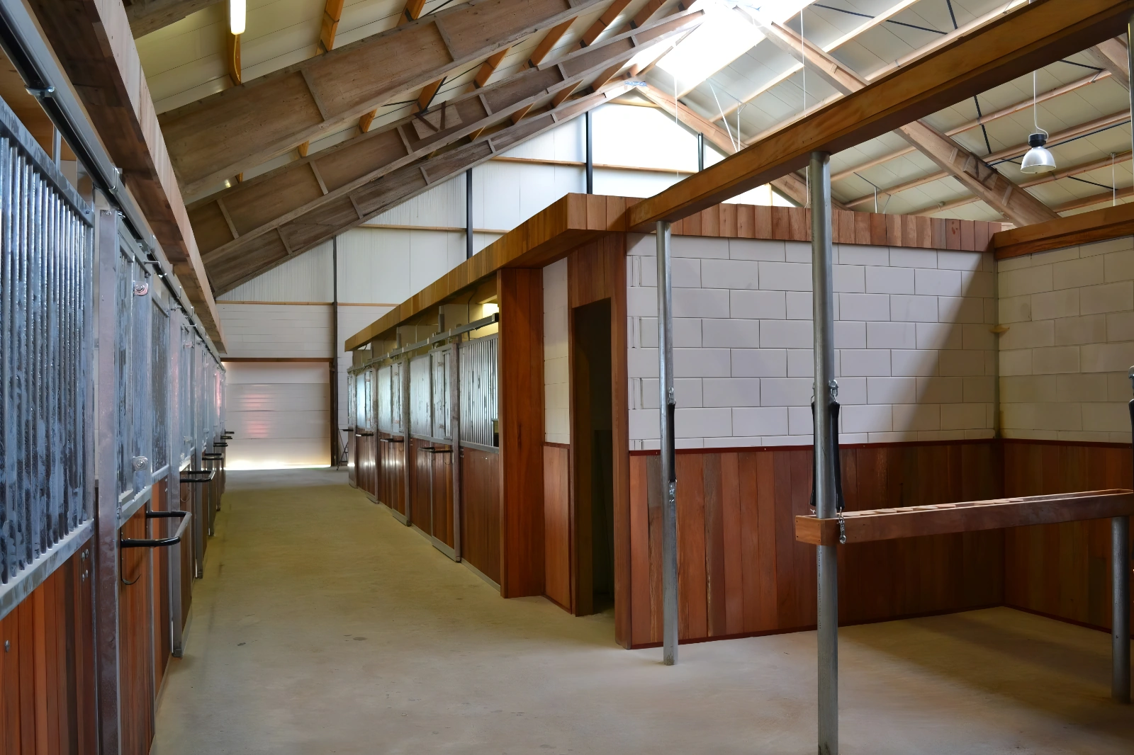 Horse hotel facilities